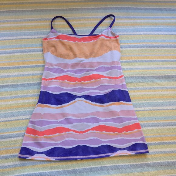 ⭐ Lululemon Dancing Warrior tank top size 6 - Picture 5 of 10